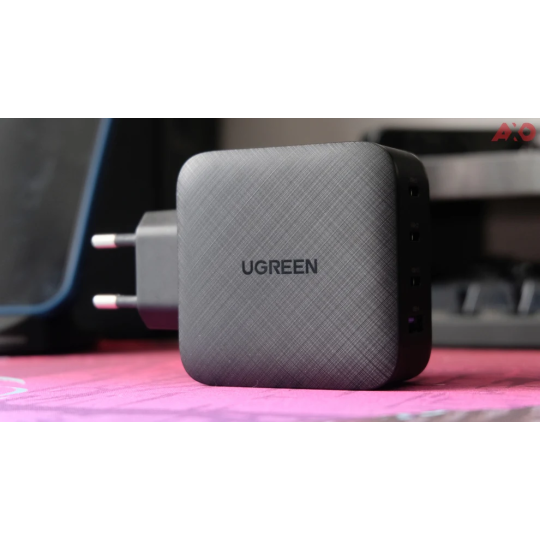 UGREEN USB-A+3*USB-C 65W  GaN Tech Fast Charger - CD224 - 70774