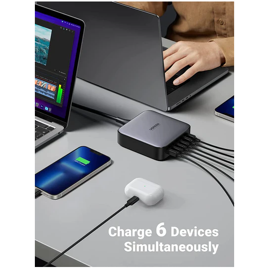 UGREEN 2*USB-A+4*USB-C 200W Desktop Fast Charger EU Black - CD271 - 40914