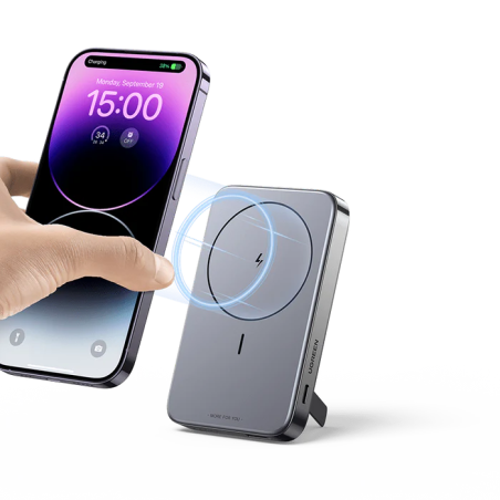 UGREEN 10000mAh MIni Magnetic Wireless 20W Power Bank With Hoder - PB206 - 15086
