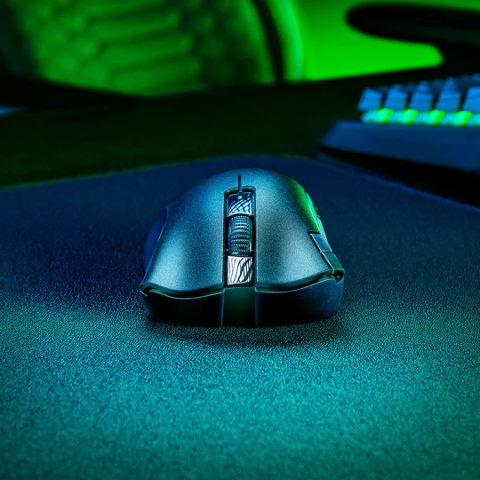 Razer DeathAdder V2 X Hyperspeed Wireless Gaming Mouse – Ergonomic RGB Optical PC & Laptop Mouse