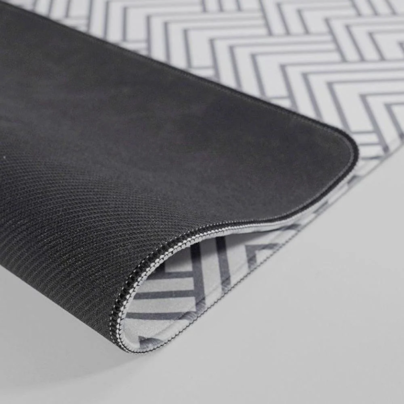 Fantech MP905 GE02 Desk Mat – Large, Smooth & Durable Gaming Surface