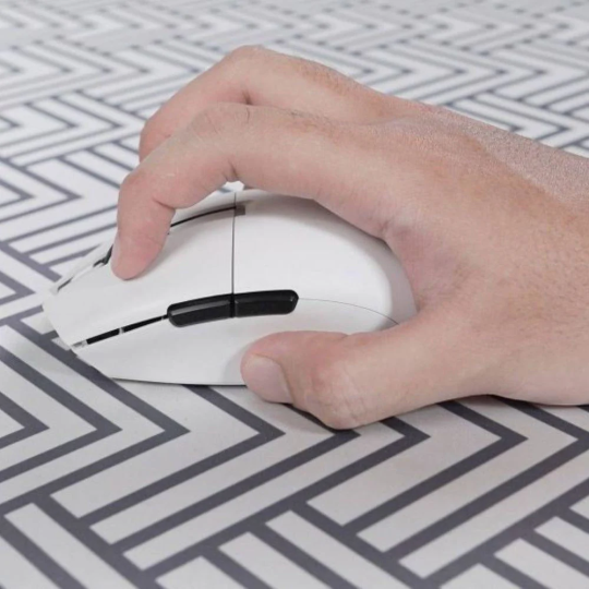 Fantech MP905 GE02 Desk Mat – Large, Smooth & Durable Gaming Surface