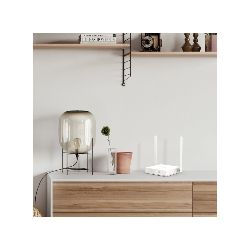 TP-LINK TL-WR820N / 300Mbps Wi-Fi Router