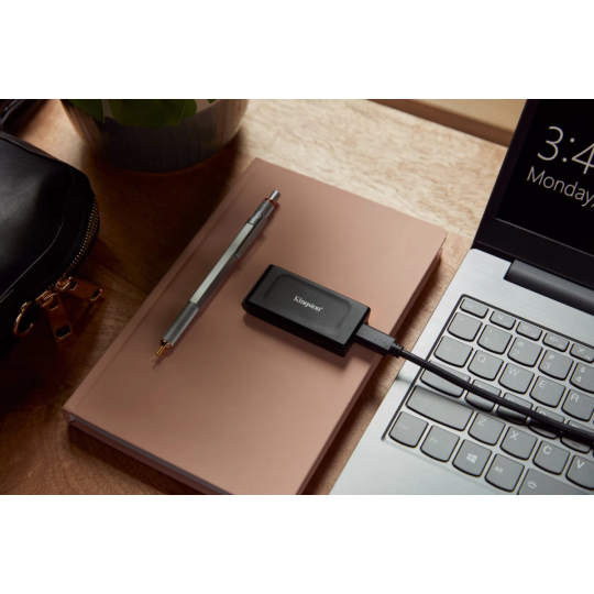 Kingston XS1000 2TB High Performance Pocket-Sized External SSD USB C w/ USB-C to USB-A Cable
